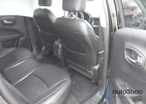 2020 Jeep Compass Altitude 4X4 from USA, damaged, VIN 3C4NJDBB5LT112261